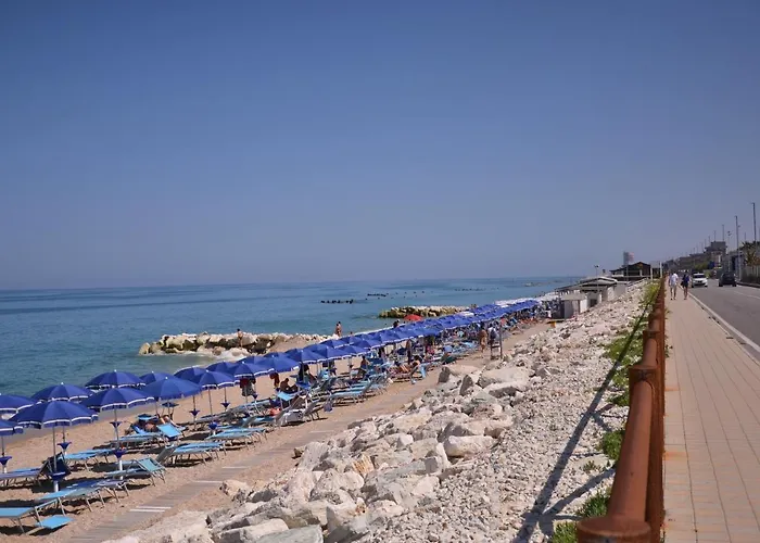 Rubino By Ermosa - A 300 M Dal Mare