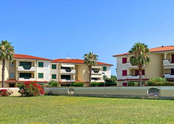 Rubino By Ermosa - A 300 M Dal Mare * Porto Recanati