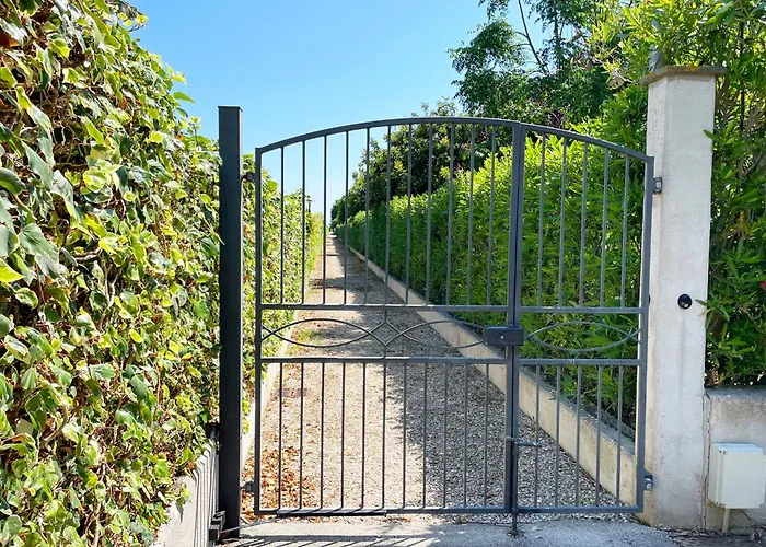 Rubino By Ermosa - A 300 M Dal Mare